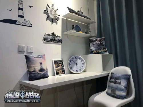 《巅峰战舰》在现实世界里打造了一间能闻到大海气息的复式LOFT！