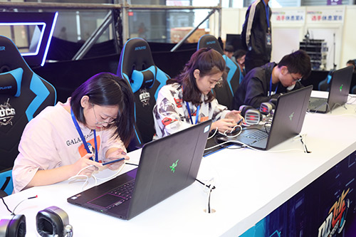 3V3高智商竞技《暗影之怒：种族争霸》 城市MVP线下赛开启