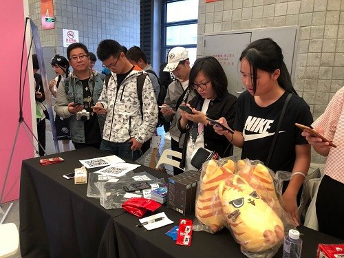 寻觅清宫锦鲤 手游《紫禁繁花》10月11日火爆开测