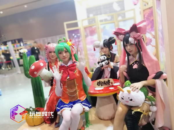 二次元的欢乐盛宴 《妖之食肆》萤火虫漫展精彩回顾