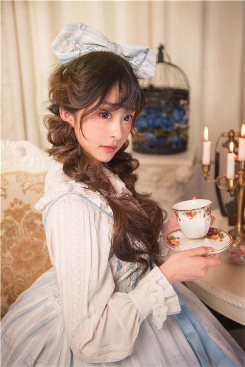 可甜可盐！电魂网络展台绝美showgirl抢先看